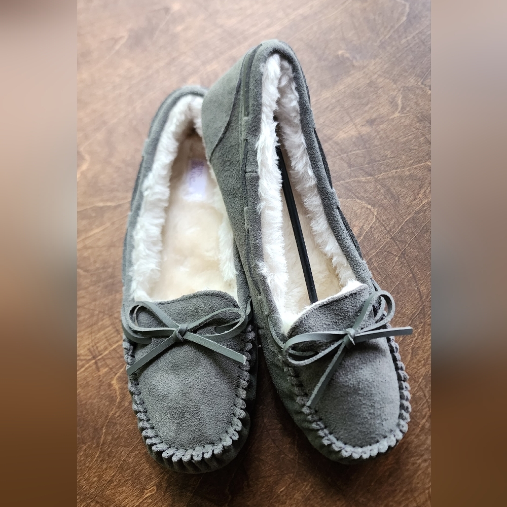 BRAND NEW Grey Moccasins!